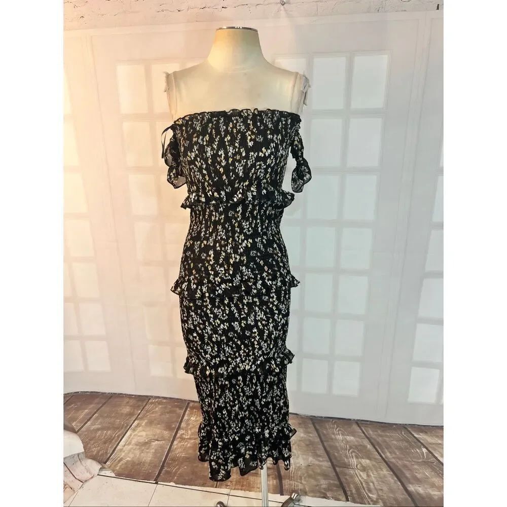 🔥🔥 5/$25 sale 🔥🔥 SHEIN Ditsy Floral Shirred Ruffled Smocked Bardot Dress